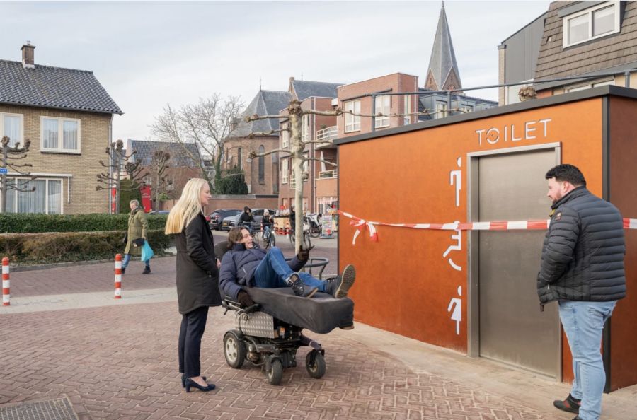 Openbaar toilet Barneveld opening
